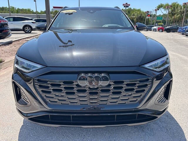 2024 Audi Q8 e-tron 25