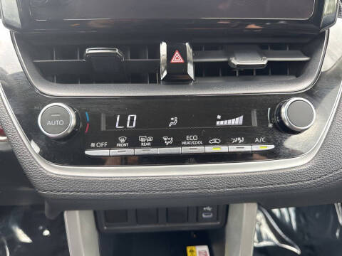 2023 Toyota Corolla Cross LE