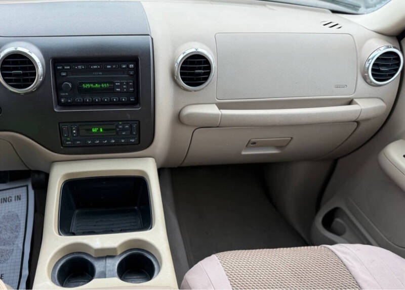 2003 Ford Expedition Eddie Bauer
