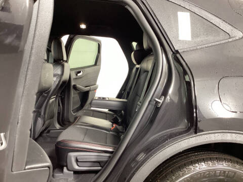 2026 Ford Escape ST-Line Select