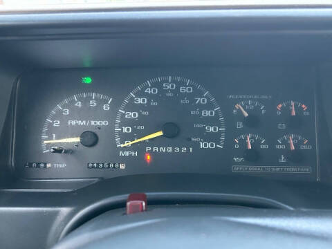 1999 Chevrolet Suburban C1500