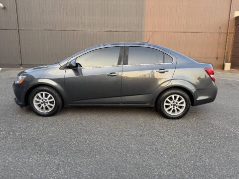 2017 Chevrolet Sonic LT Auto