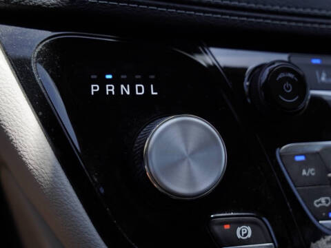 2023 Chrysler Pacifica Plug-In Hybrid Limited