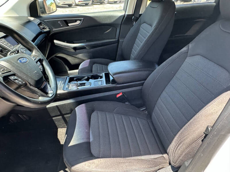 2019 Ford Edge SE
