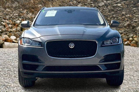 2018 Jaguar F-PACE 25t Premium