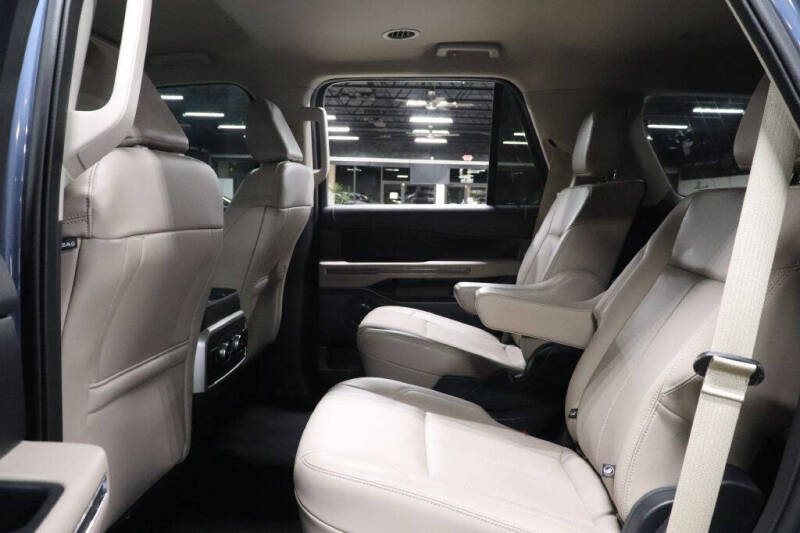 2023 Ford Expedition XLT