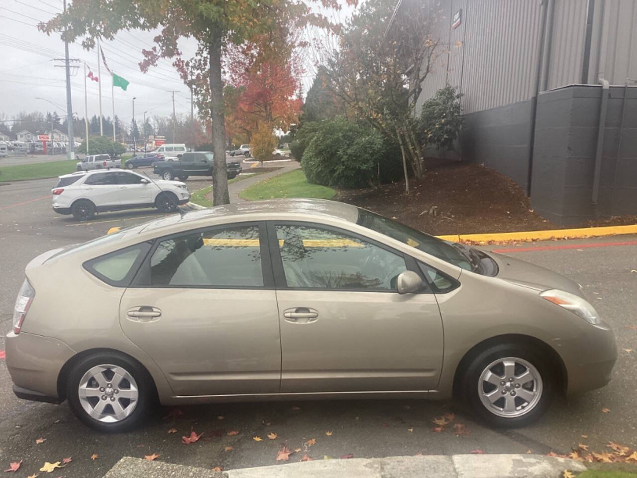 2004 Toyota Prius for sale at New Creation Auto Sales in Everett, WA