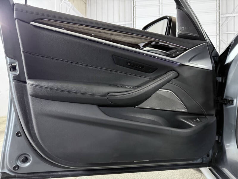 2020 BMW 5 Series M550i xDrive