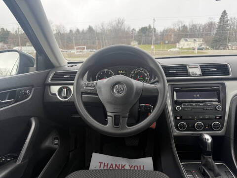 2012 Volkswagen Passat S PZEV