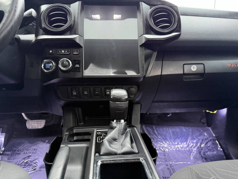 2017 Toyota Tacoma TRD Sport