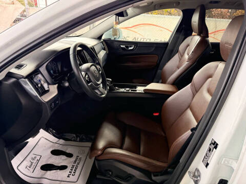 2020 Volvo XC60 T5 Inscription