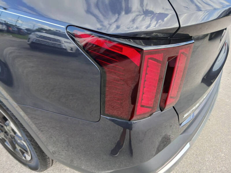 2025 Kia Sorento S