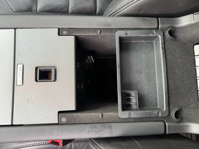 2016 Ford Taurus SEL