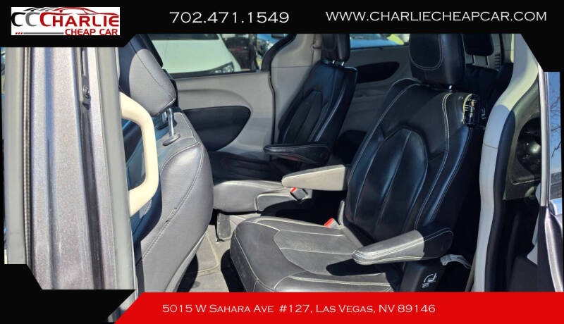 2022 Chrysler Pacifica Touring L
