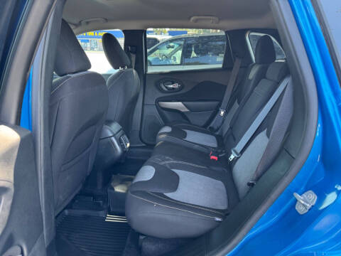 2018 Jeep Cherokee Latitude