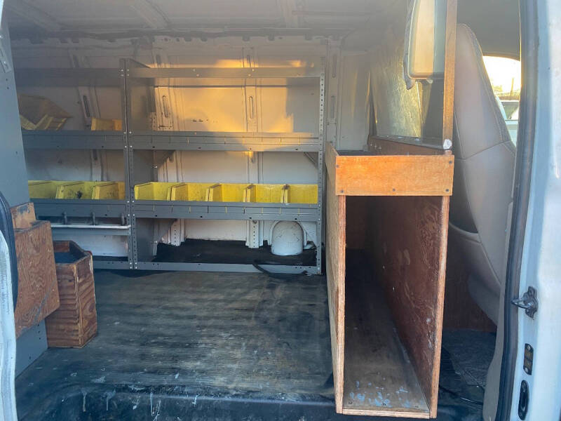 2004 Chevrolet Express 2500