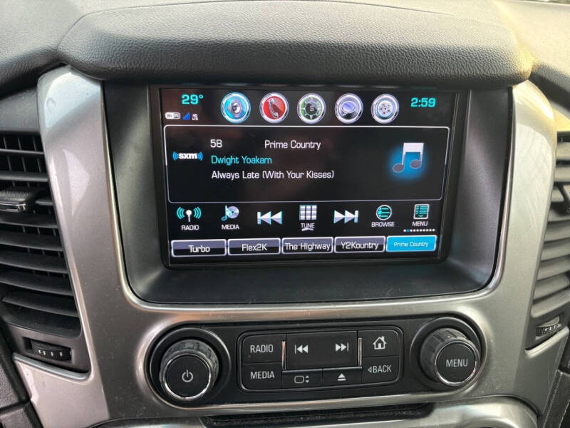 2017 Chevrolet Suburban LT