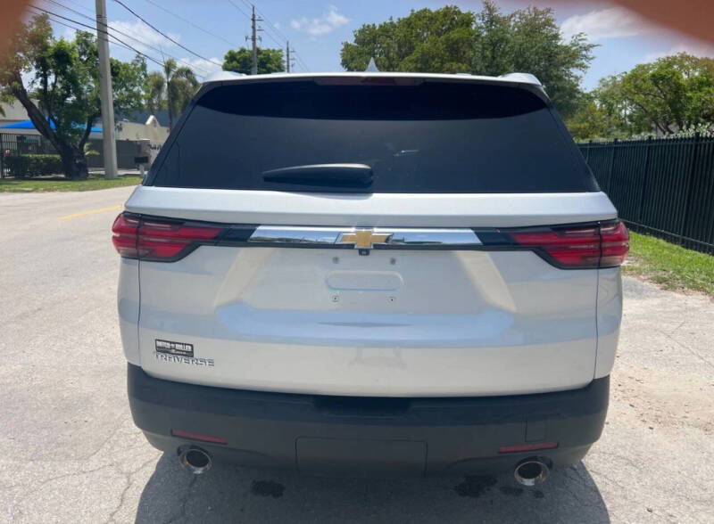 2022 Chevrolet Traverse LS