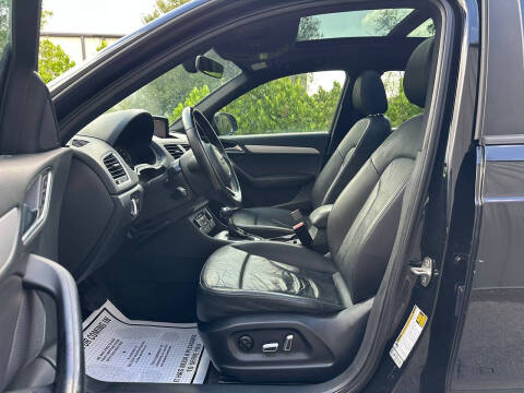 2017 Audi Q3 2.0T Premium