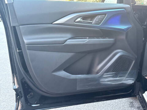 2026 Chevrolet Equinox EV LT 2