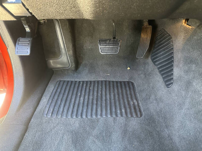 2009 HUMMER H3T Luxury