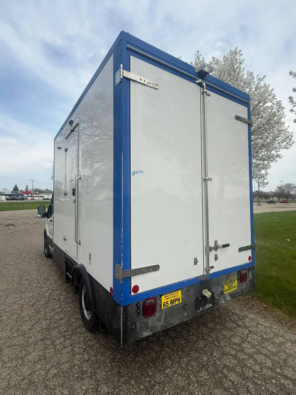 2022 Ford Transit