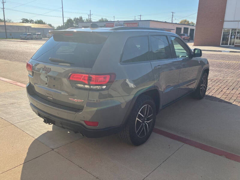 2020 Jeep Grand Cherokee Trailhawk