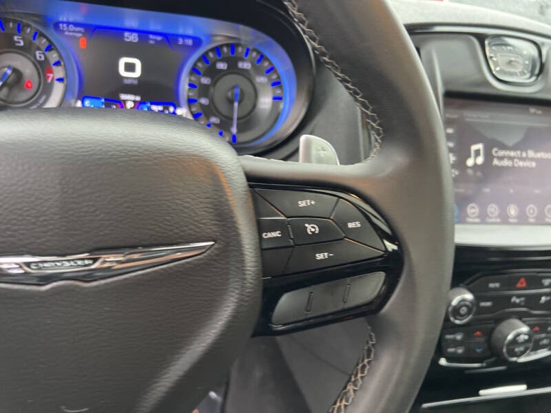 2023 Chrysler 300 S V6