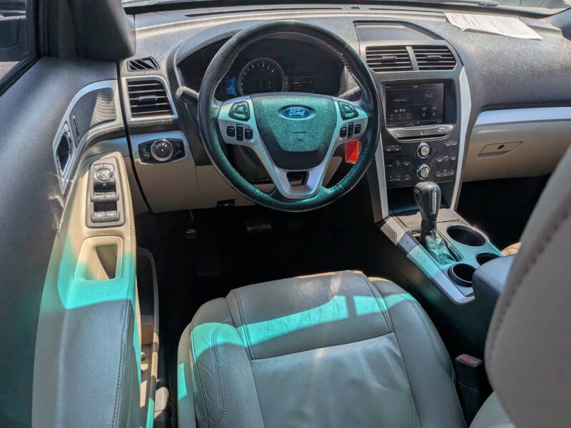 2012 Ford Explorer XLT