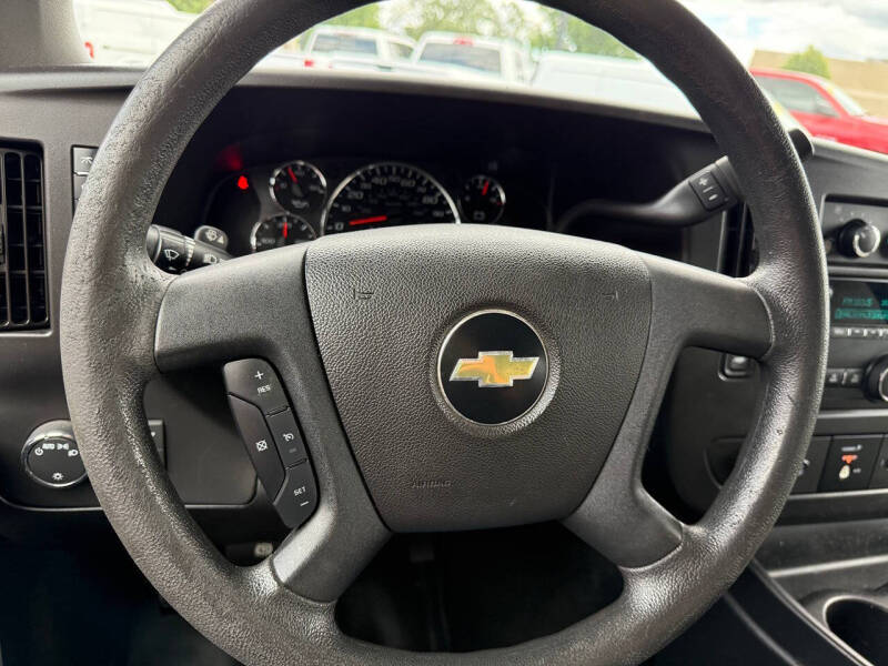 2019 Chevrolet Express 2500