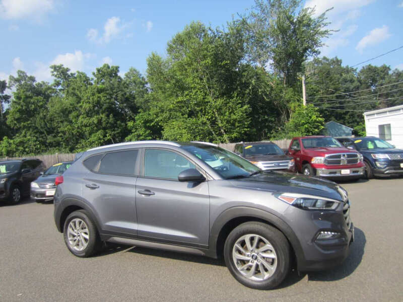 2016 Hyundai Tucson for sale at Auto Choice of Middleton in Middleton MA