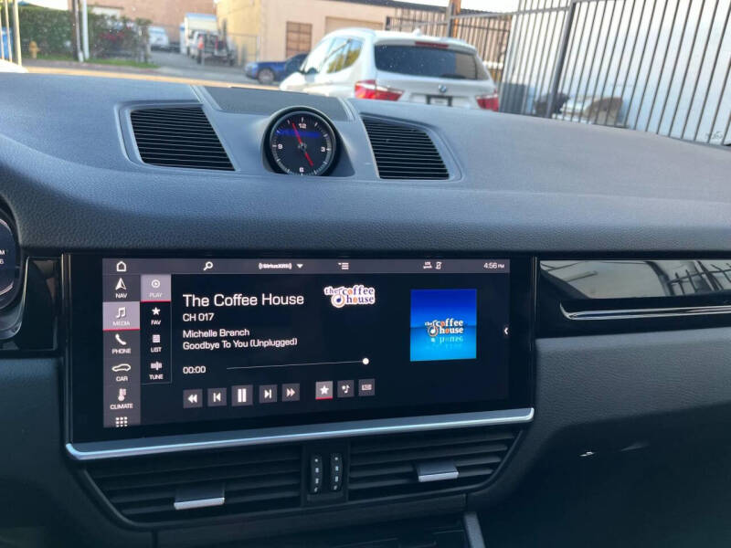 2019 Porsche Cayenne S