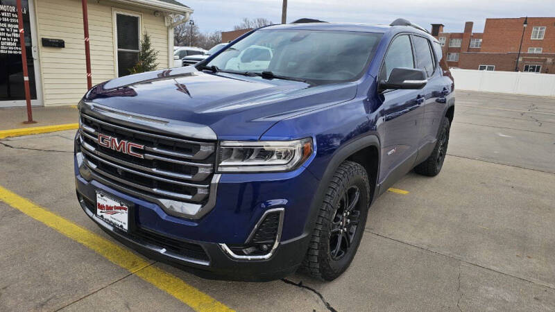 2023 GMC Acadia AT4's photo