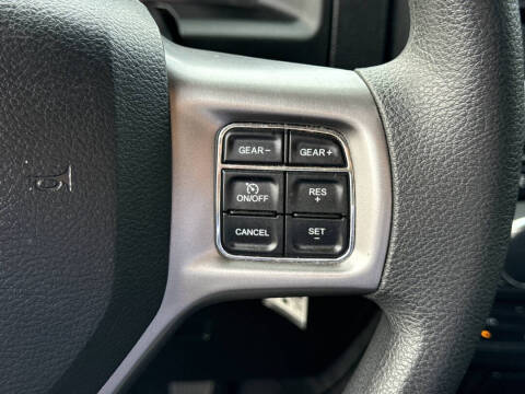 2024 RAM 1500 Classic