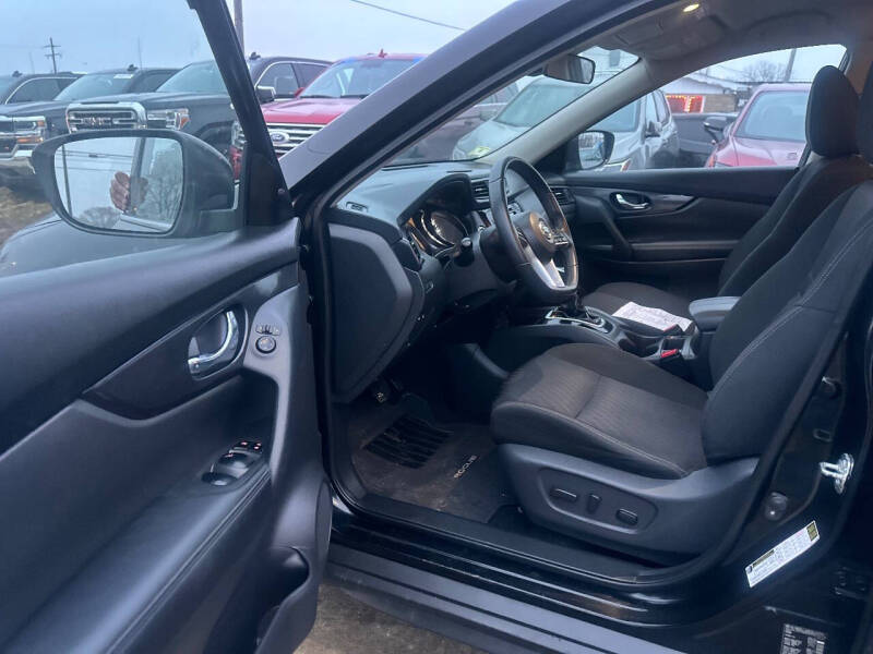 2019 Nissan Rogue SV