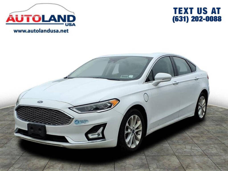 2020 Ford Fusion Energi Titanium