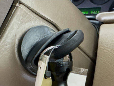 2004 Ford Taurus SES