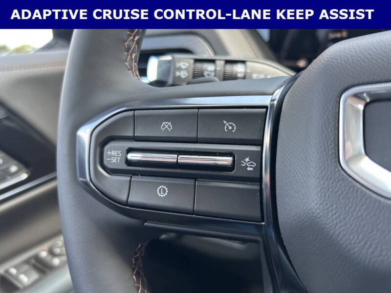 2025 GMC Yukon XL AT4