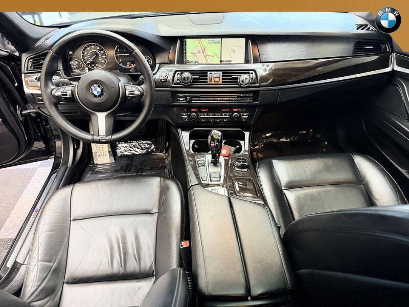 2015 BMW 5 Series 528i