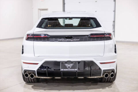 2025 Lamborghini Urus SE