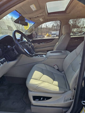 2020 Cadillac Escalade Luxury