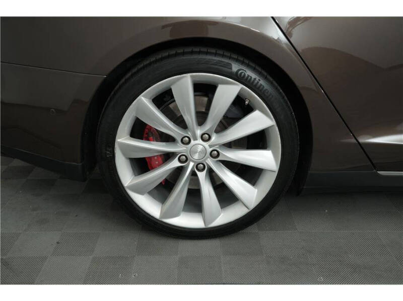 2014 Tesla Model S P85D