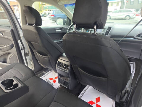 2019 Ford Edge SE