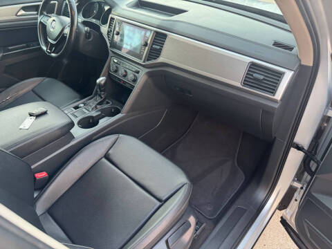 2018 Volkswagen Atlas V6 SE