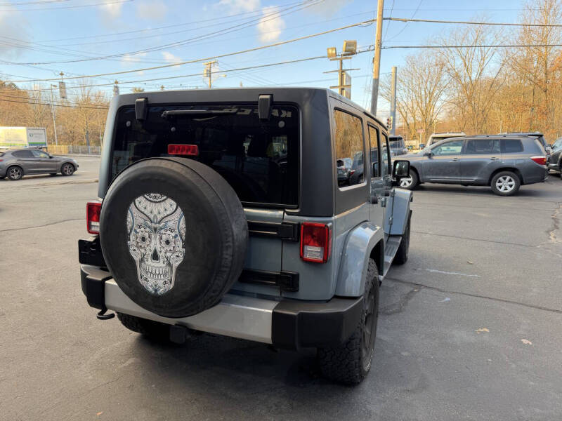 2015 Jeep Wrangler Unlimited Sahara