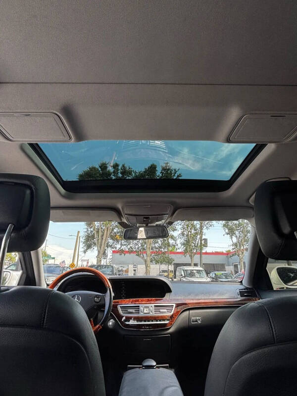 2008 Mercedes-Benz S-Class S 550 4MATIC