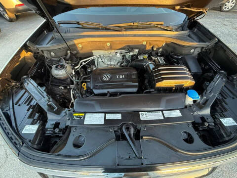 2020 Volkswagen Atlas Cross Sport SE 4Motion