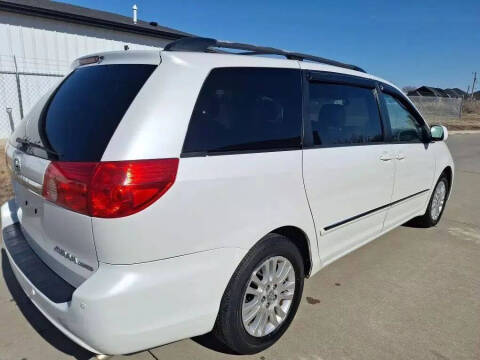 2008 Toyota Sienna