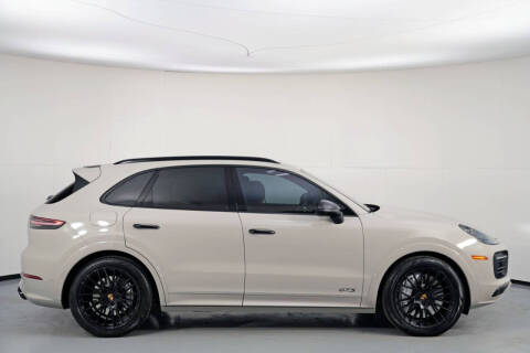 2021 Porsche Cayenne GTS