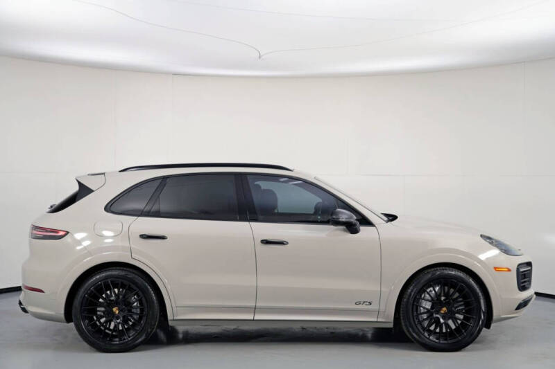 2021 Porsche Cayenne GTS
